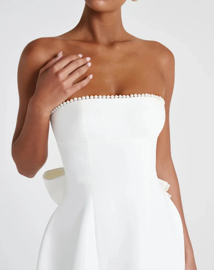 שמלת מיני סטרפלס בעיטור פפיון ופנינים - מארין