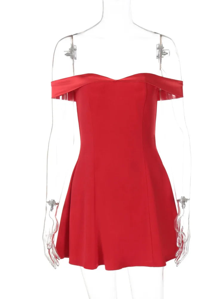 שמלת מיני בגזרת A כתפיים חשופות כתפיות סאטן - Natalia