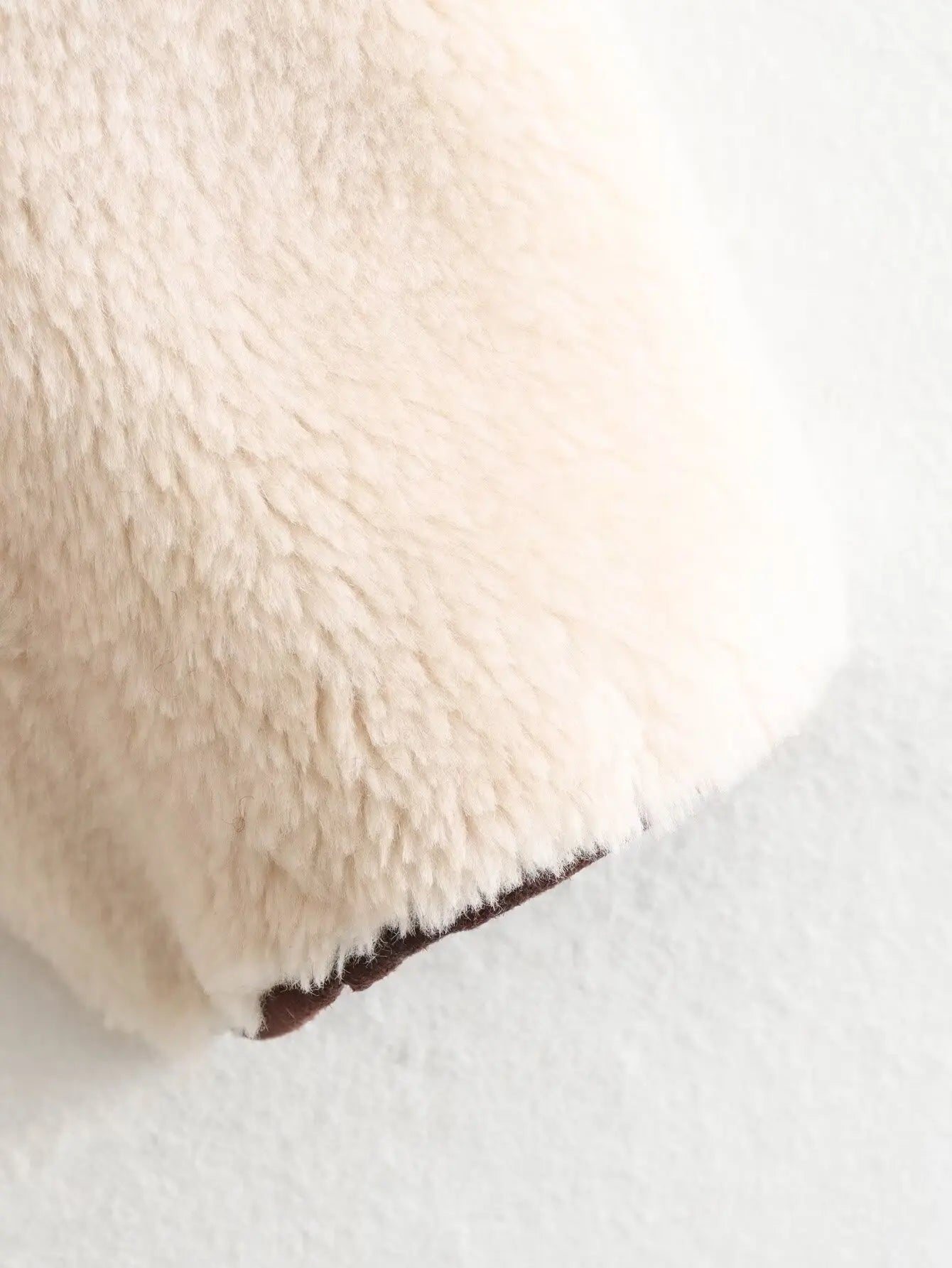 מעיל פרווה סגירת כפתורים - פריס