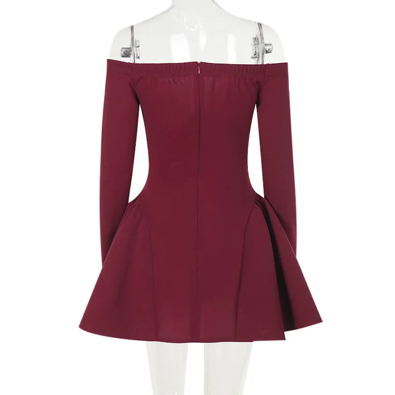 שמלת מיני בגזרת A כתפיים חשופות - Bailey