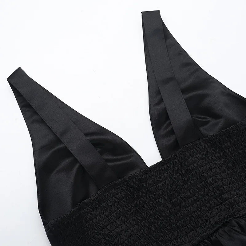 שמלת מיני סאטן צמודה במותן בגזרת A - Dulce