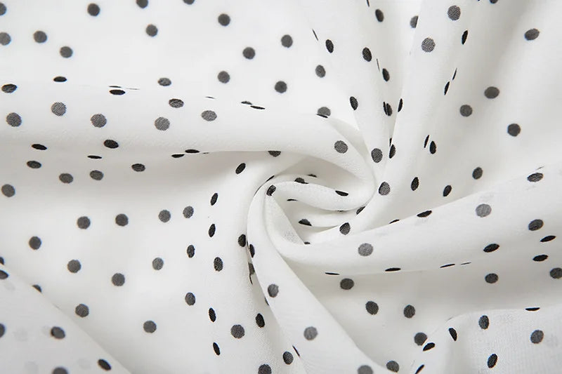 שמלת מיני סטרפלס מלמלה בעיצוב מחוך בעיטור נקודות וצעיף תואם - מיליה