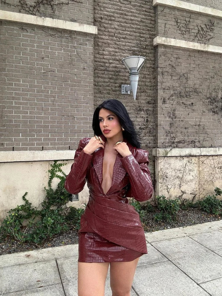 שמלת מיני דמוי עור בעיצוב מנוחש - Genevieve