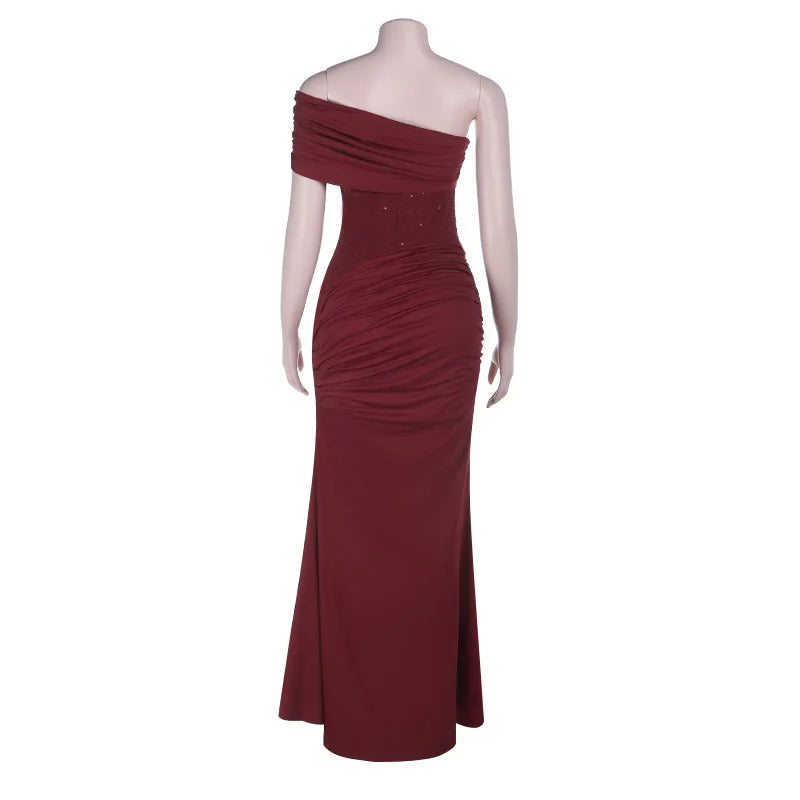 One-shoulder maxi dress with pleats and sequins - USA