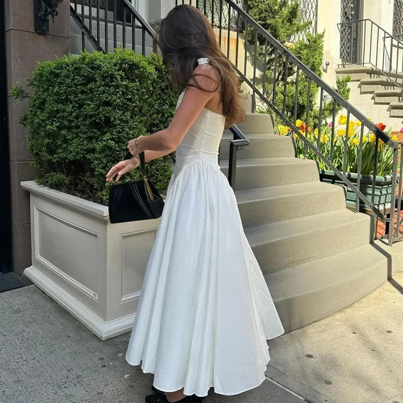 שמלת מידי בגזרת A קשירה בצוואר גב פתוח - Makenna