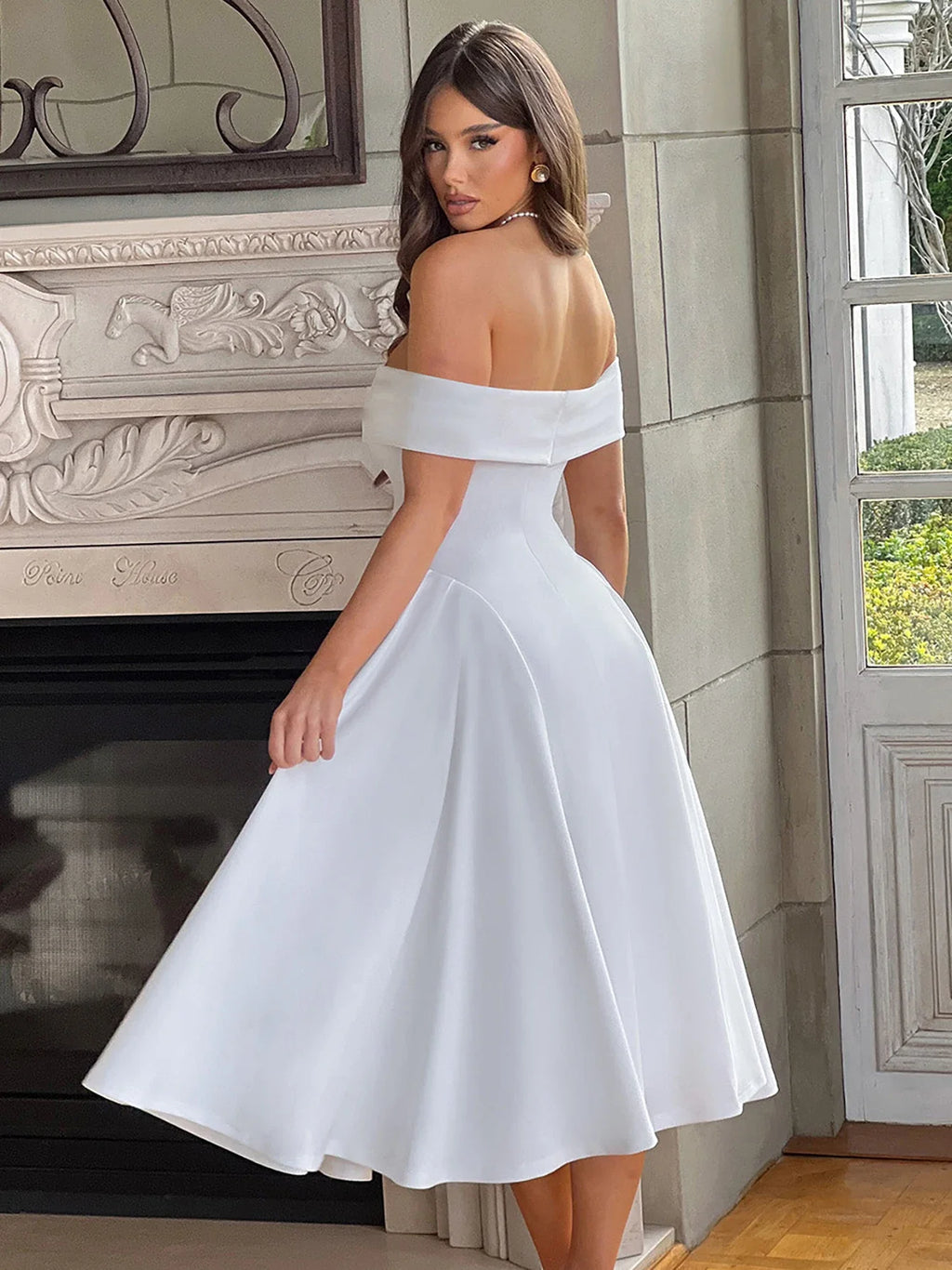 שמלת מידי בגזרת A כתפיים חשופות - רונאל