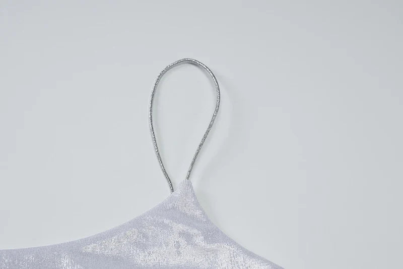 שמלת מקסי בד מטאלי מבריק מנצנץ בעיצוב כיווצים - אנדרסון