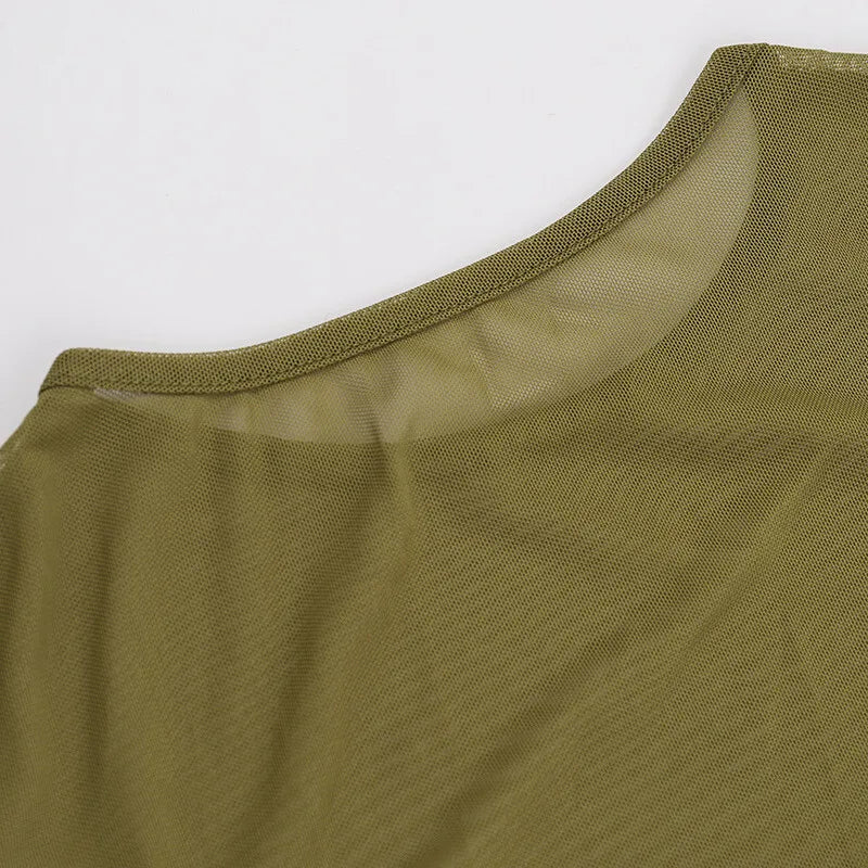 שמלת מקסי בעיצוב קיפולים ורשת - מינה