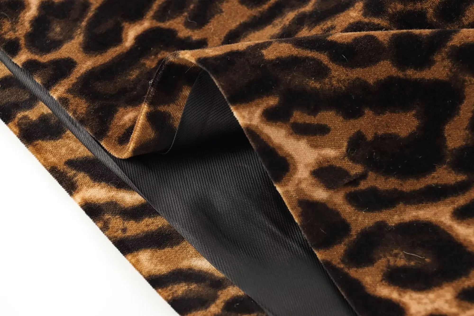 חליפת שני חלקים מחויטת מנומרת חצאית מיני ובלייזר - TAY