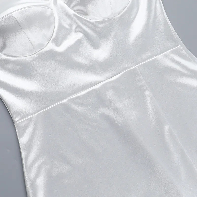 שמלת מיני סאטן בעיטור שסע - אנט