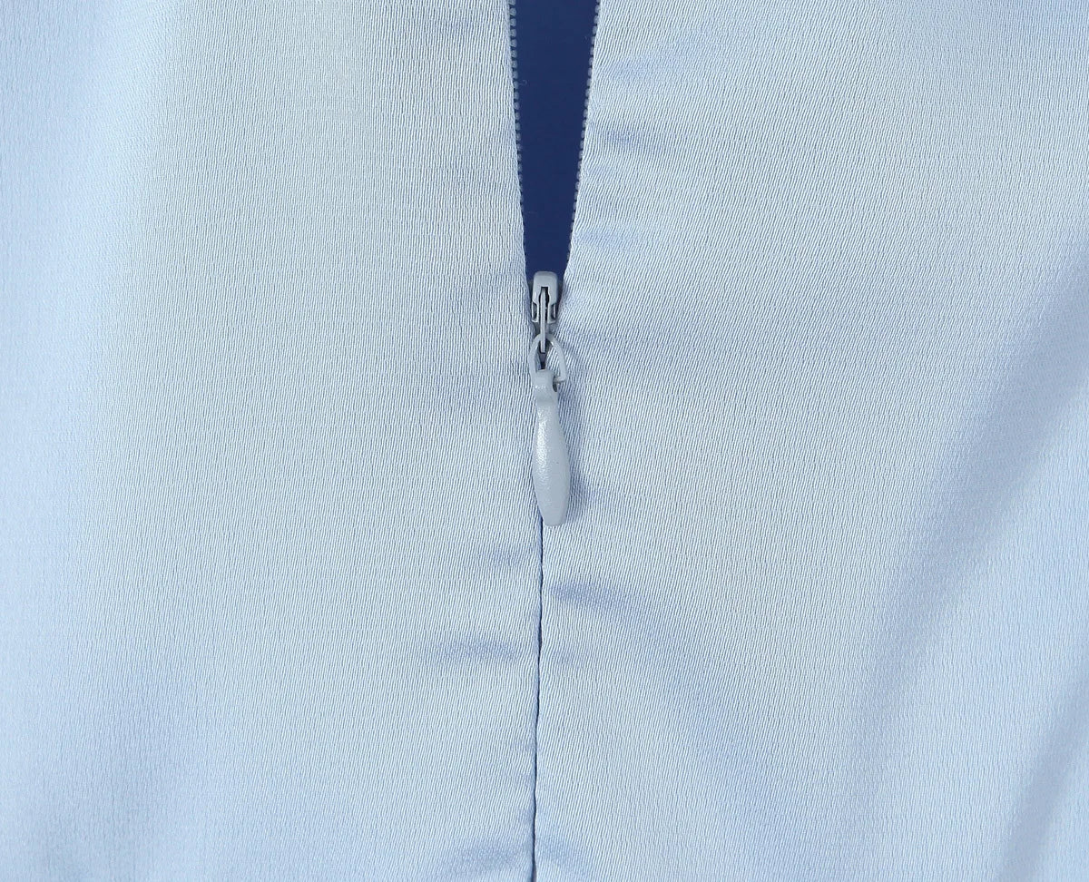 שמלת מיני סאטן בגזרת A בעיטור טול - Julissa