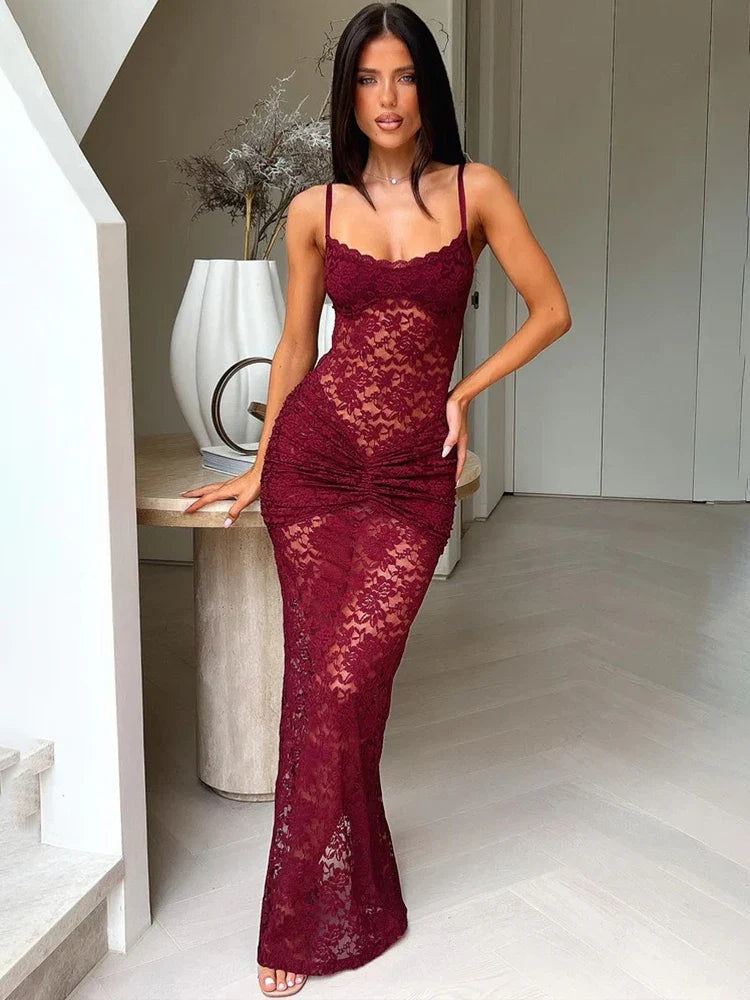 Lace maxi dress with a ruched design - NONA
