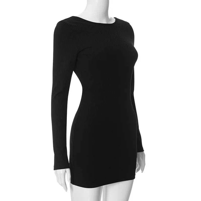 שמלת מיני סרוגה גב פתוח - פטרישיאה