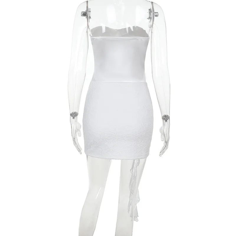 שמלת מיני סטרפלס בעיטור תחרה - מריאן