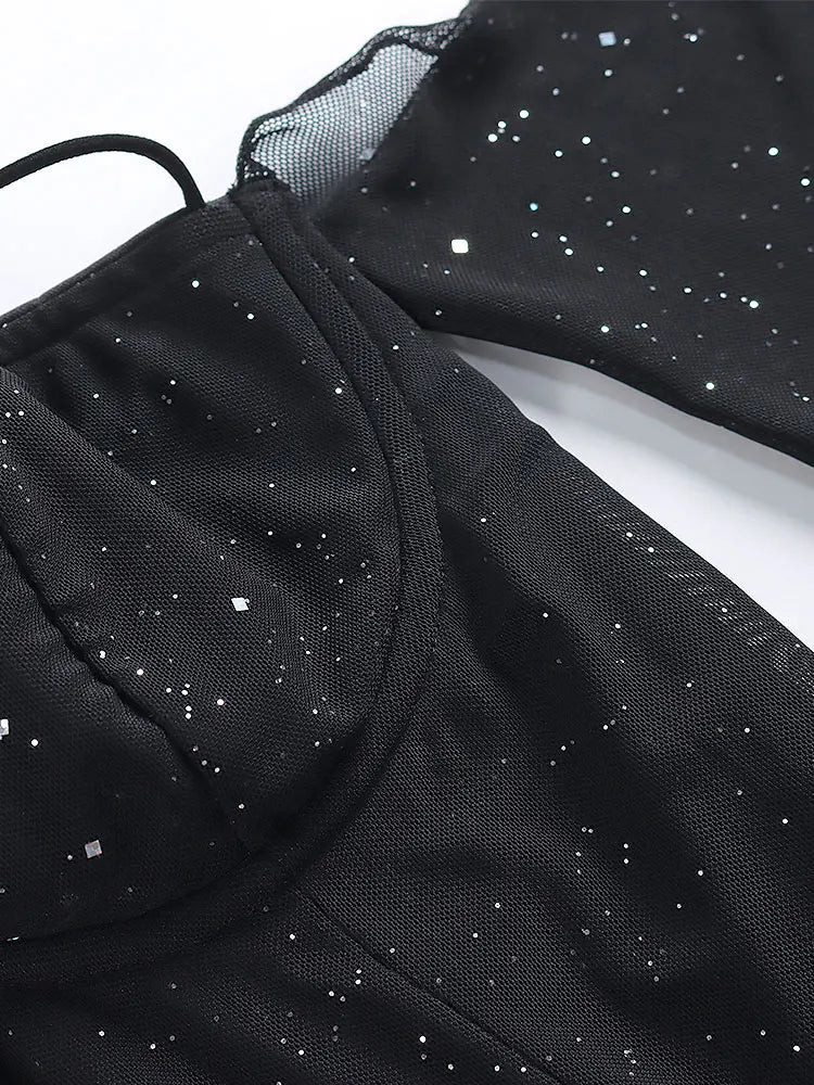 שמלת מיני נצנצים בעיצוב כתפיים חשופות ושרוולי רשת - Barbara