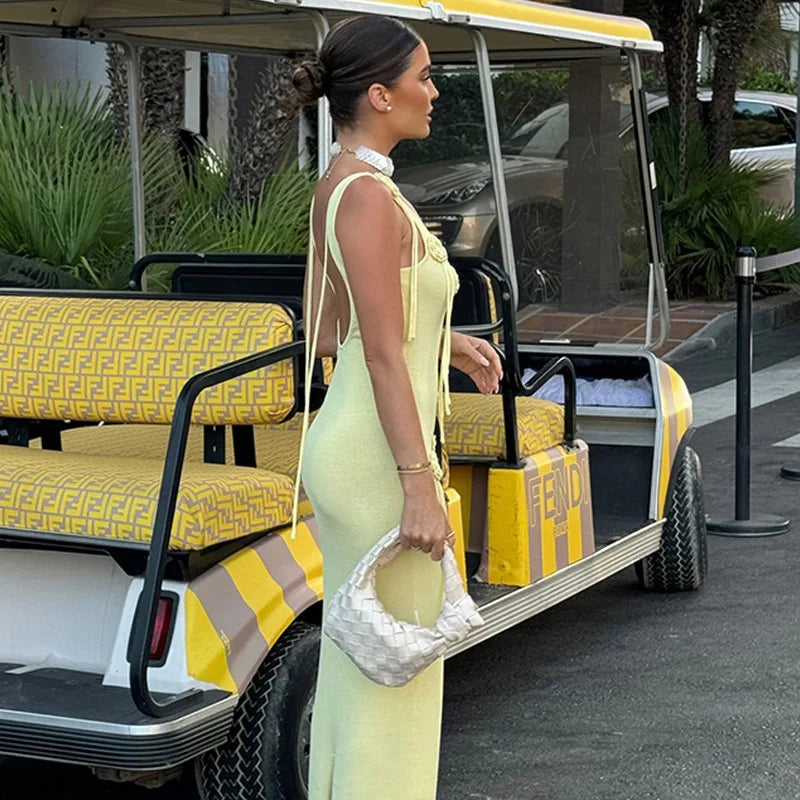 שמלת מקסי חוף סרוגה בעיטור אפליקציות פרחים - Holly