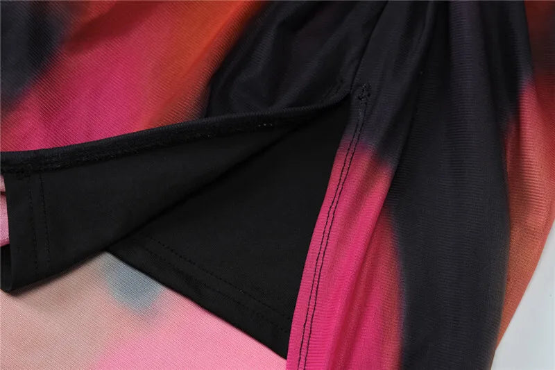 סט שני חלקים בד רשת בעיצוב טאי דאי טופ וחצאית מקסי בעיטור שסע - פלורנס