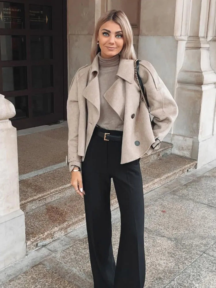 ג'קט צמר קצר בעיטור כפתורים - ג'יימס