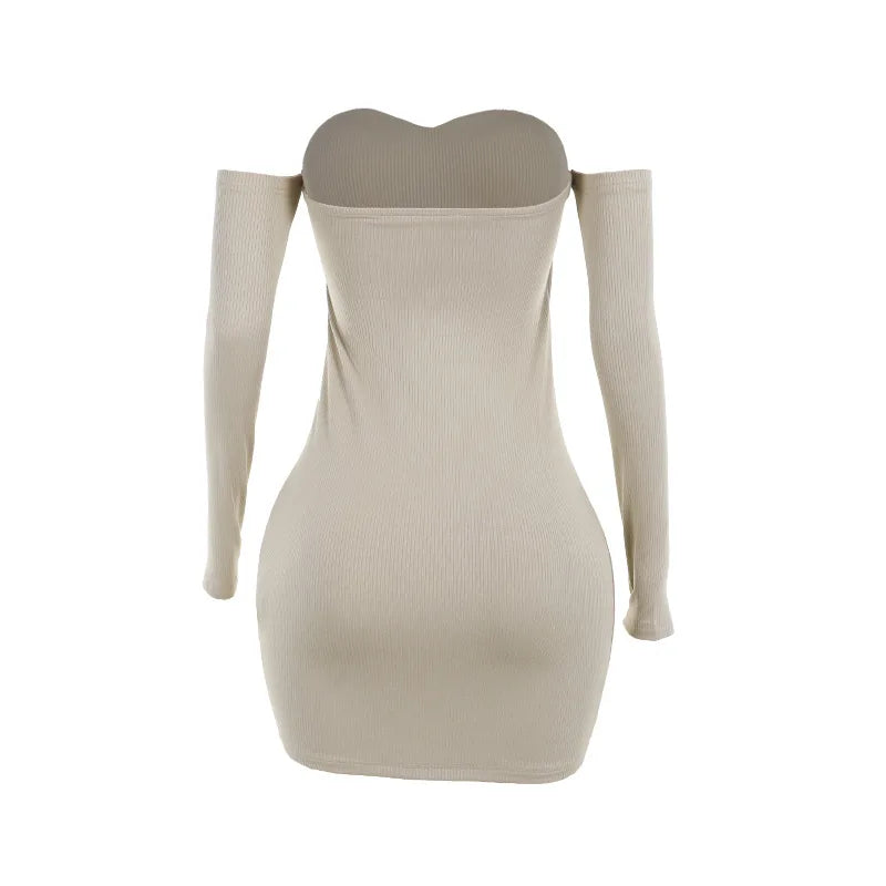 שמלת מיני צמודה כתפיים חשופות - בוני