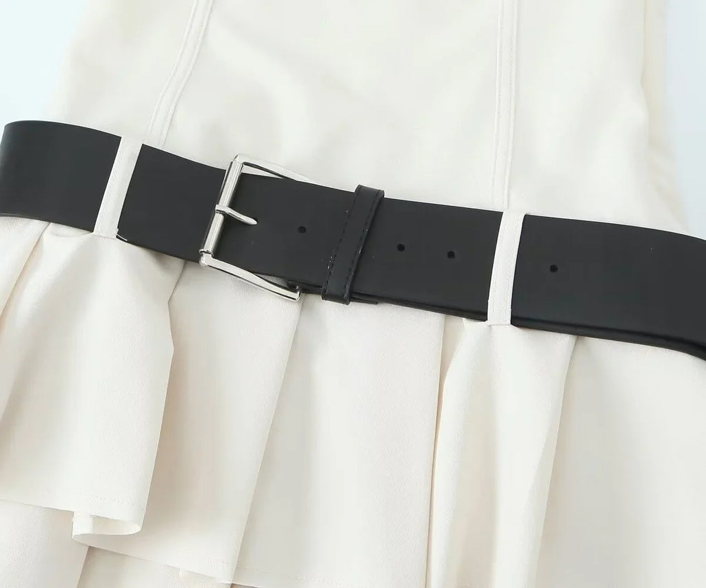 שמלת מיני מחויטת בשילוב חגורה תואמת  - סרינה