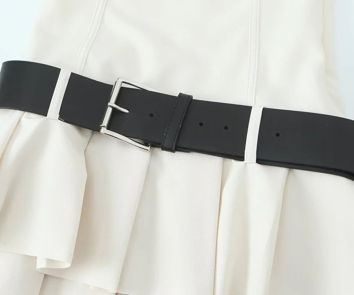 שמלת מיני מחויטת בשילוב חגורה תואמת  - סרינה