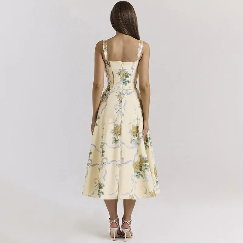 שמלת מידי אלגנטית בהדפס פרחוני בגזרת A - פלוריין