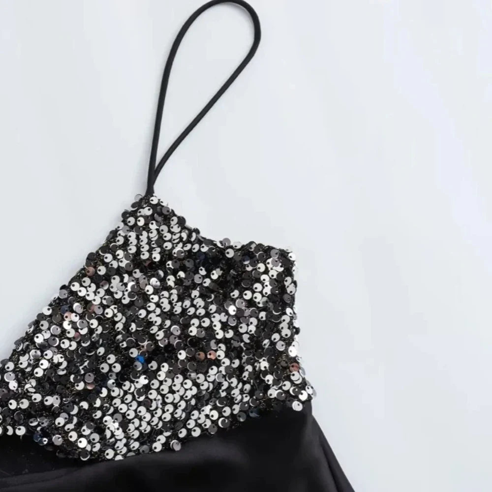 שמלת מקסי סאטן בעיטור פאייטים בחלק עליון - מורין