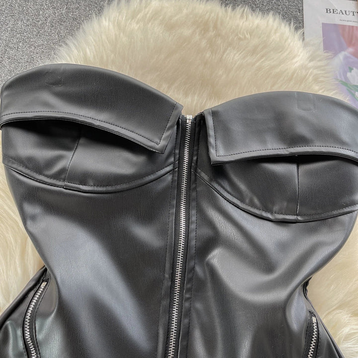 Strapless leatherette corset with front zipper closure - Carter