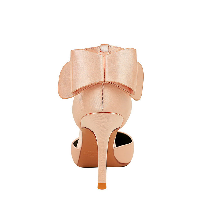 נעלי עקב שפיץ בד משי בעיטור פפיון - BIANCA