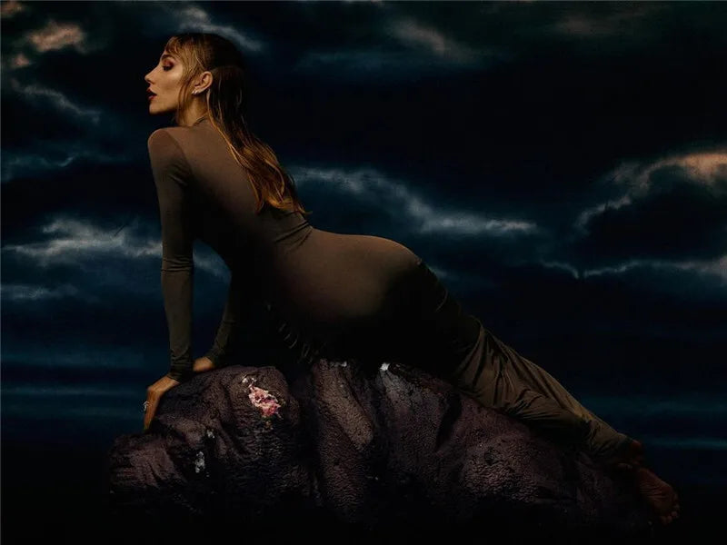 שמלת מקסי צנועה בעיצוב קיפולים - נויה