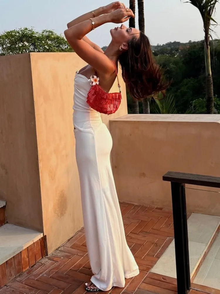 שמלת מקסי סטרפלס בסגנון חתוך בעיטור אבזם - טאי