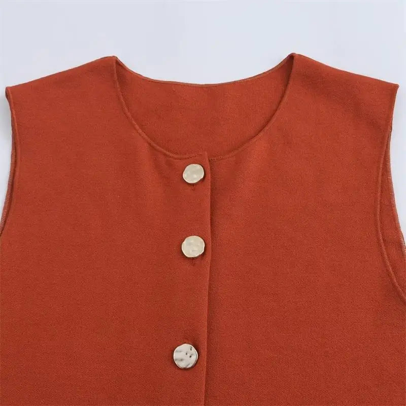 סט שני חלקים סרוג ווסט כפתורים וחצאית מקסי - פולינה