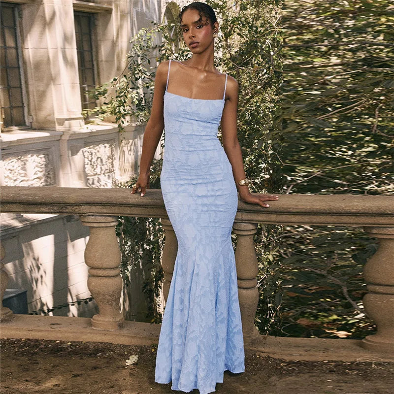 שמלת מקסי שיפון בעיטור רקמת עלים קשירה בגב להצמדה במותן - מונה ליז