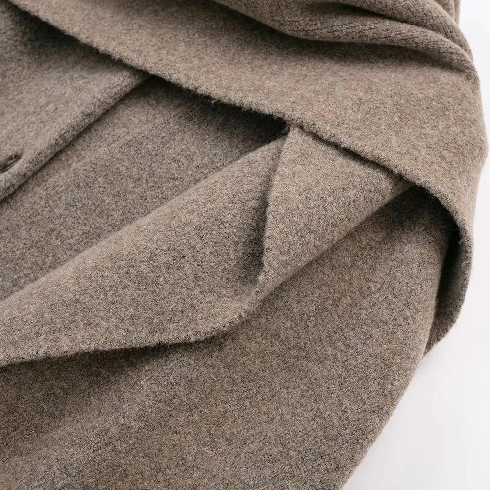 מעיל צמר בעיצוב צעיף בעיטור כפתורים וכיסים - לורנזו