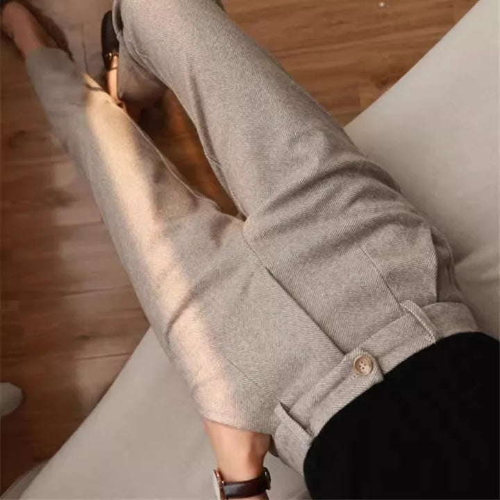 Pencil-cut wool pants