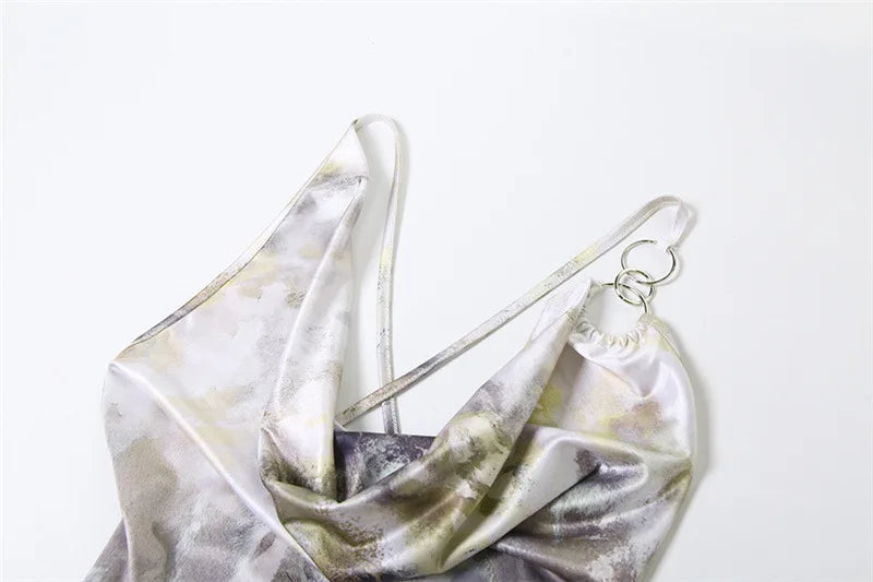 שמלת מקסי בהדפס מיוחד בעיצוב שסע גב פתוח - טנזניה