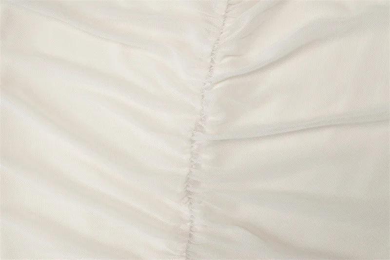 שמלת מקסי סטרפלס כיווצים בעיצוב פתח ורשת בעיטור אבזם וצעיף תואם - טולום