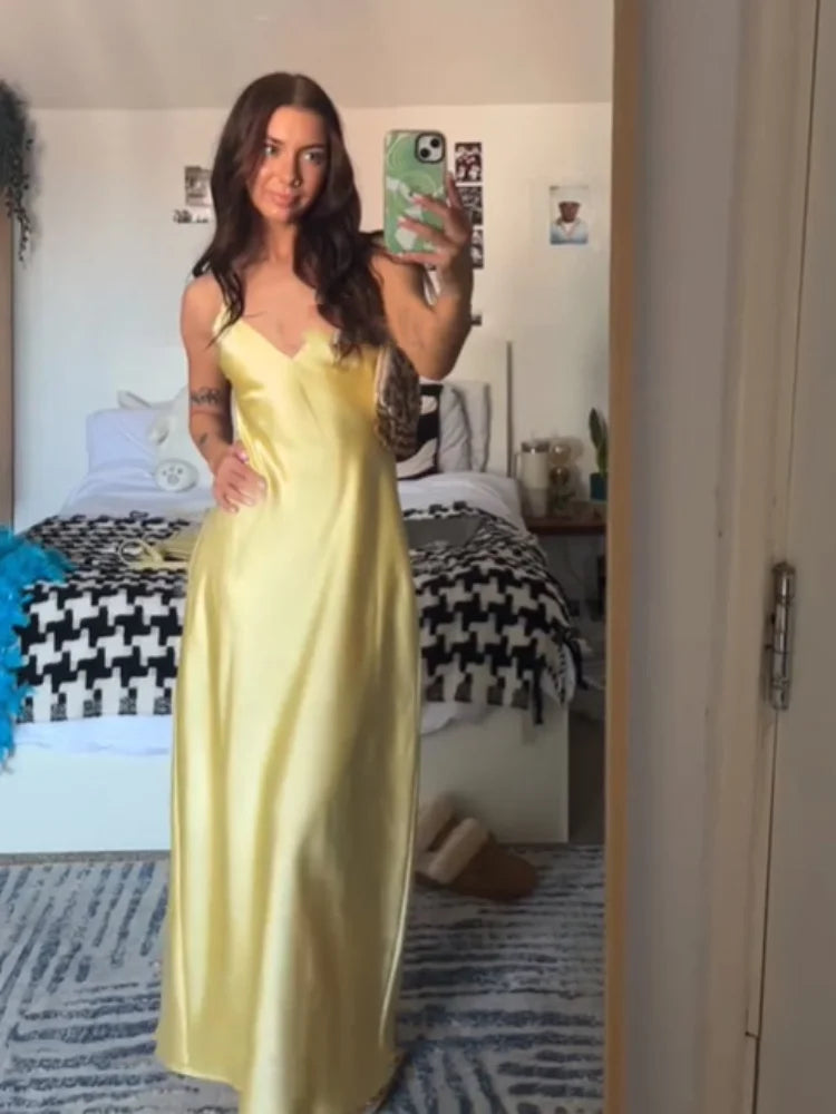 שמלת מקסי סאטן גב חשוף - Mazie