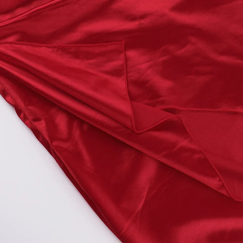 שמלת מקסי סאטן גב פתוח בעיצוב קולר ושסע  - נסטיה