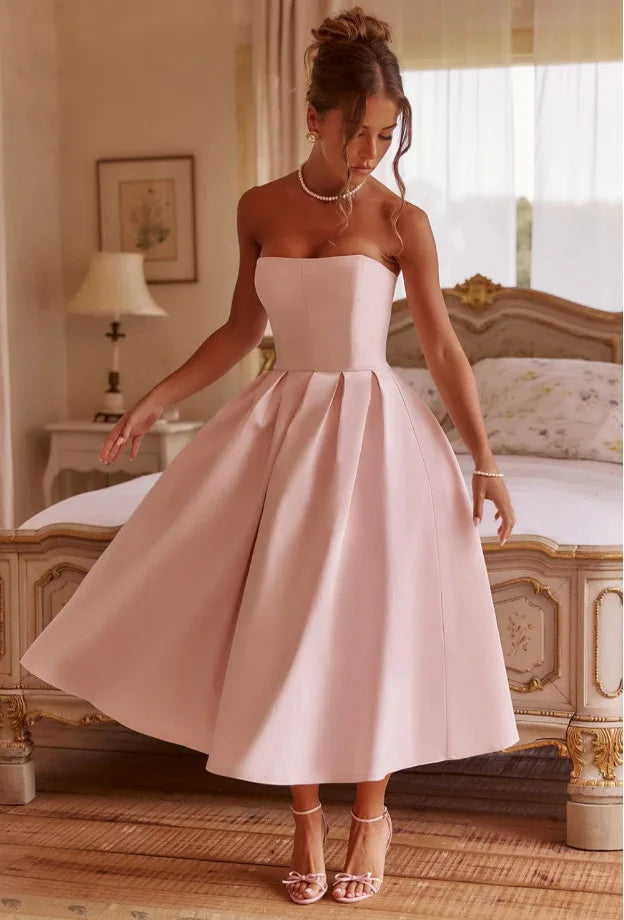 שמלת מידי סטרפלס בגזרת A - ארייא