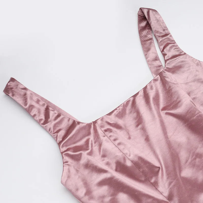 שמלת מקסי סאטן אלגנטית בעיצוב שסע - רוזה