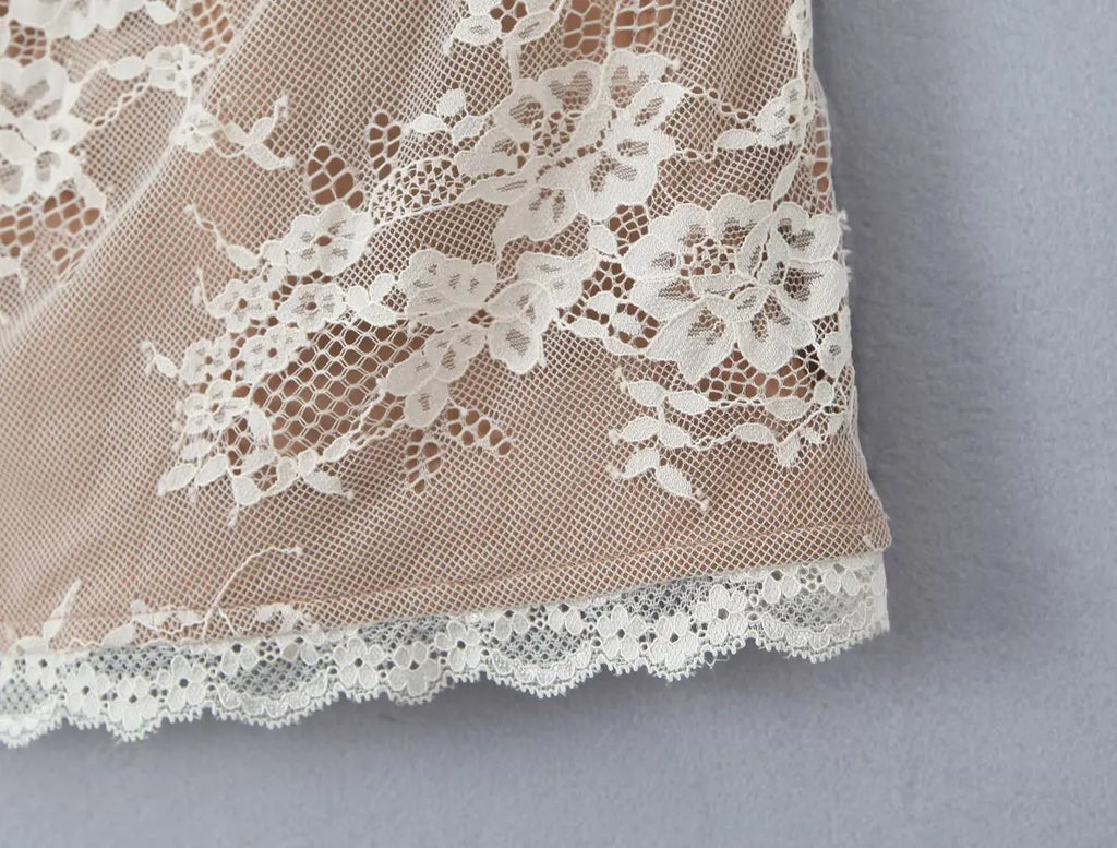 שמלת מידי תחרה - אליזבט