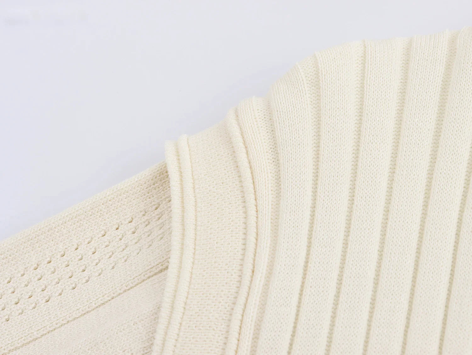 שמלת מידי סרוגה בעיצוב וינטג' צרפתי - מימי