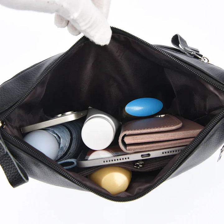 Leather bag with comfortable design - various storage compartments