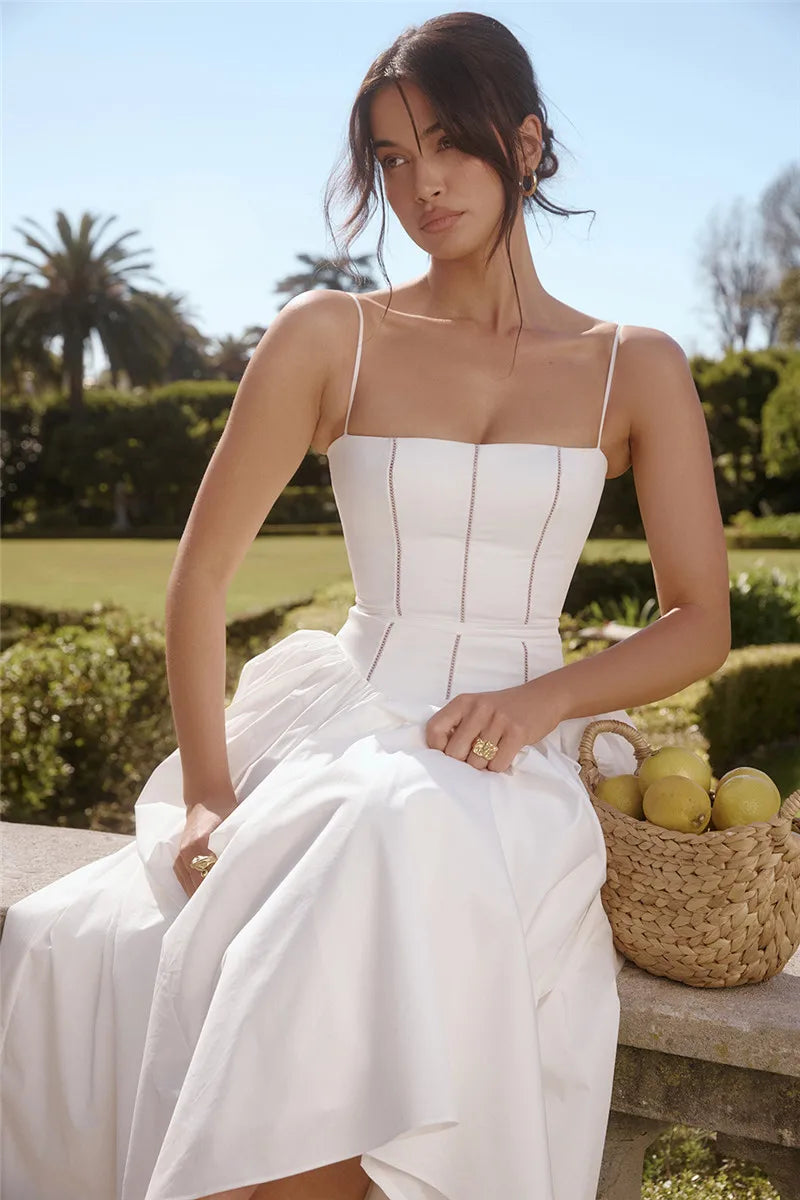 שמלת מקסי בעיצוב כפרי בגזרת A כתפיות ספגטי - Joelle