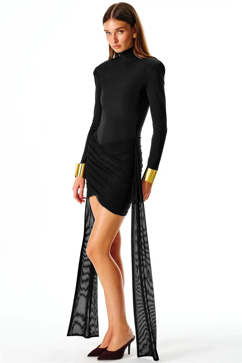 שמלת מיני צווארון גולף בעיצוב חלק תחתון שיפון כיווצים בגזרת קרוס בעיטור שובלי שיפון - מרינה