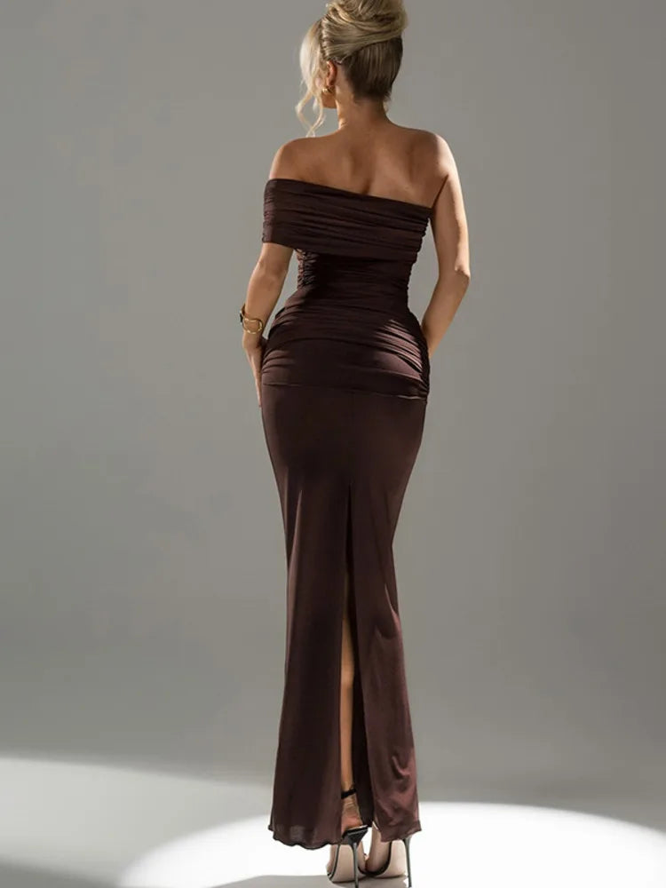 שמלת מקסי כיווצים בעיצוב כתפייה אחת כתפיים חשופות - דולצ'ה