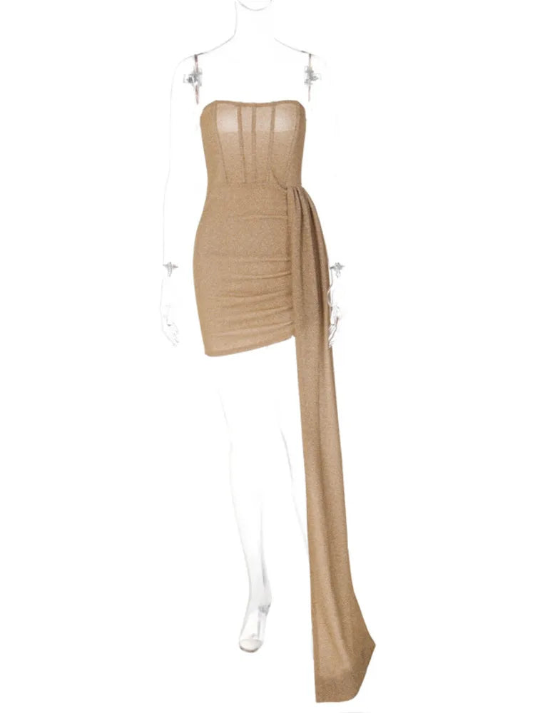 שמלת מיני סטרפלס נצנצים בעיצוב מחוך בעיטור שובל - SOL