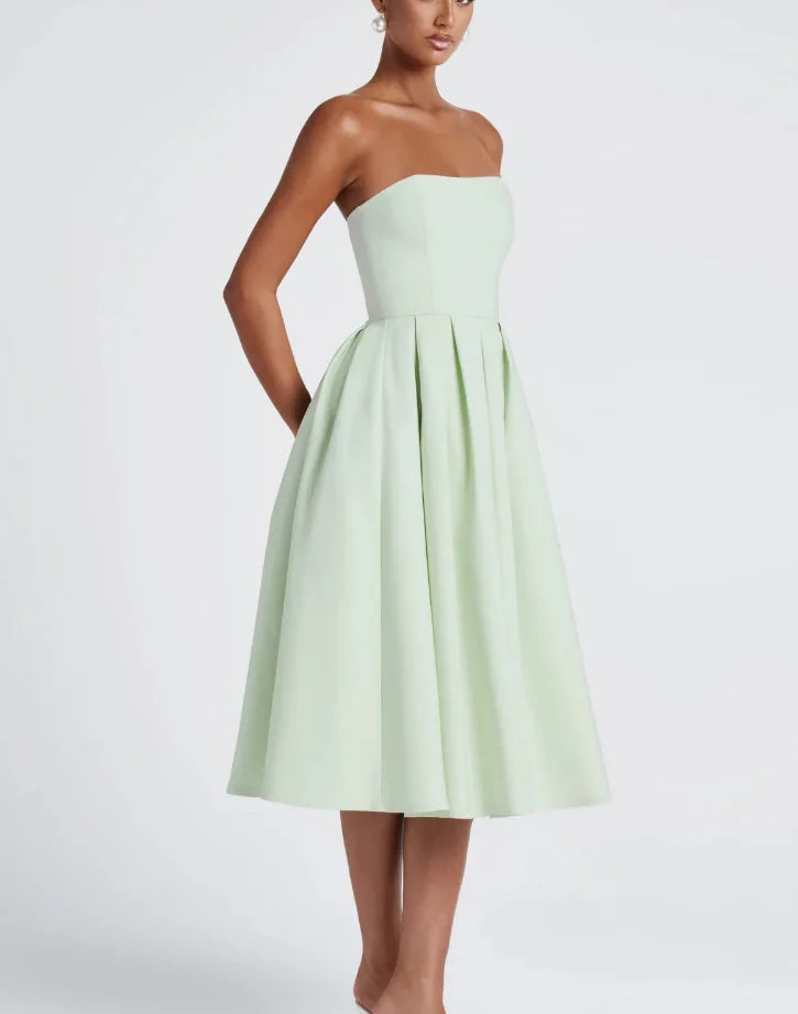 שמלת מידי סטרפלס בגזרת A - ארייא