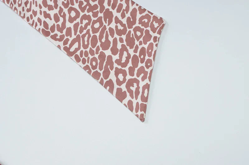 שמלת מקסי מנומרת בעיצוב קשירה בצוואר - אמזונה